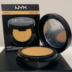 NYX Hydra Touch Powder Foundation HTPF11 Honey 0.31 oz Discontinued